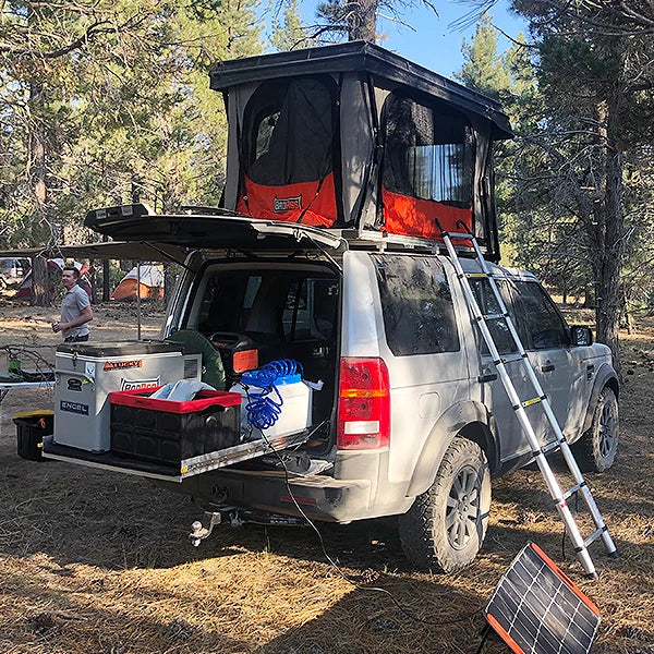 Badass Tents 2005-2016 Land Rover LR3 / LR4 / Discovery 3 / Discovery 4 CONVOY® Rooftop Tent w/ Low Mount Crossbars