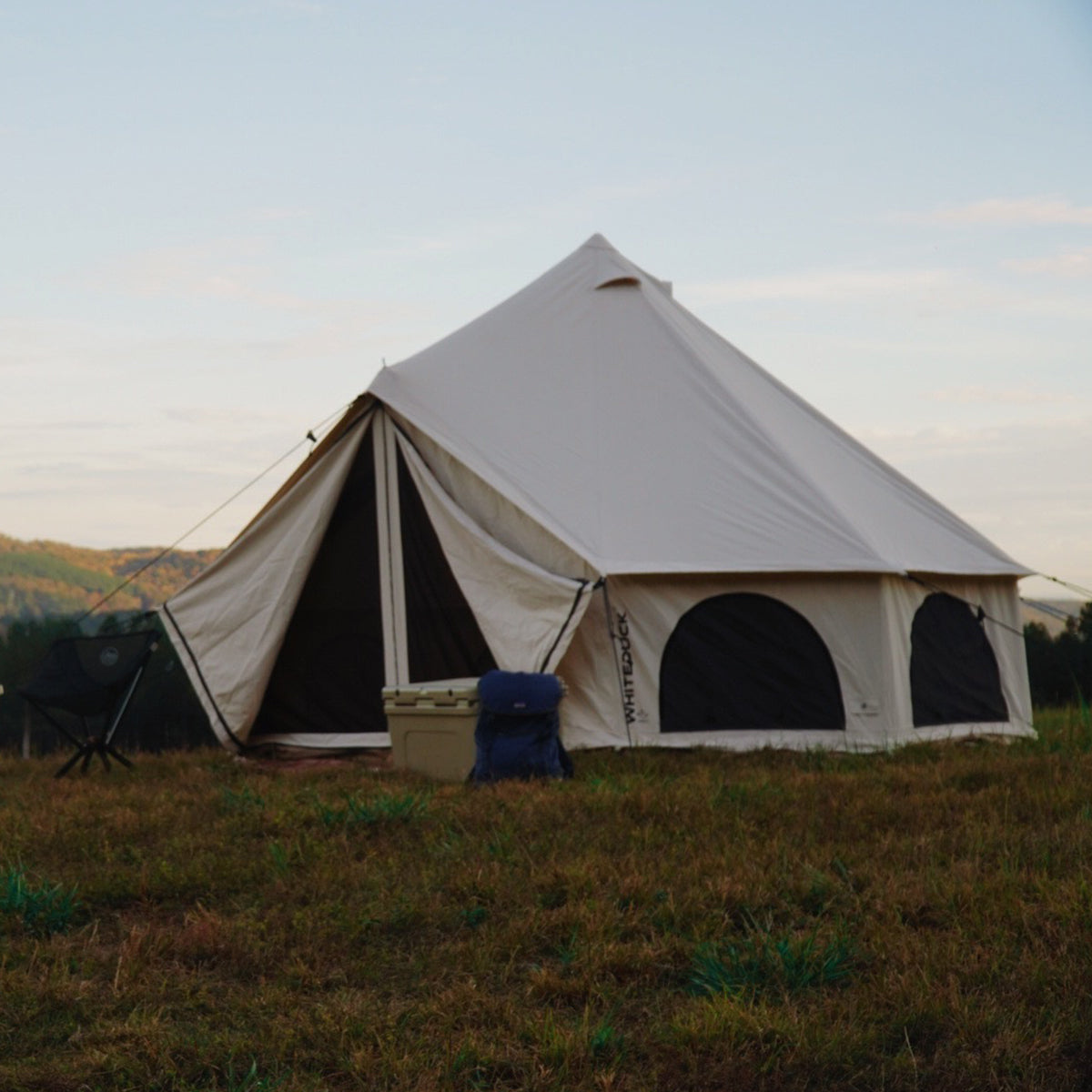 White Duck Outdoors 13' Avalon Bell Tent Family Camping Luxury Yurt